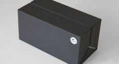 La scatola classe contenente il kit di due citofono Cardo Freecom 2 Duo